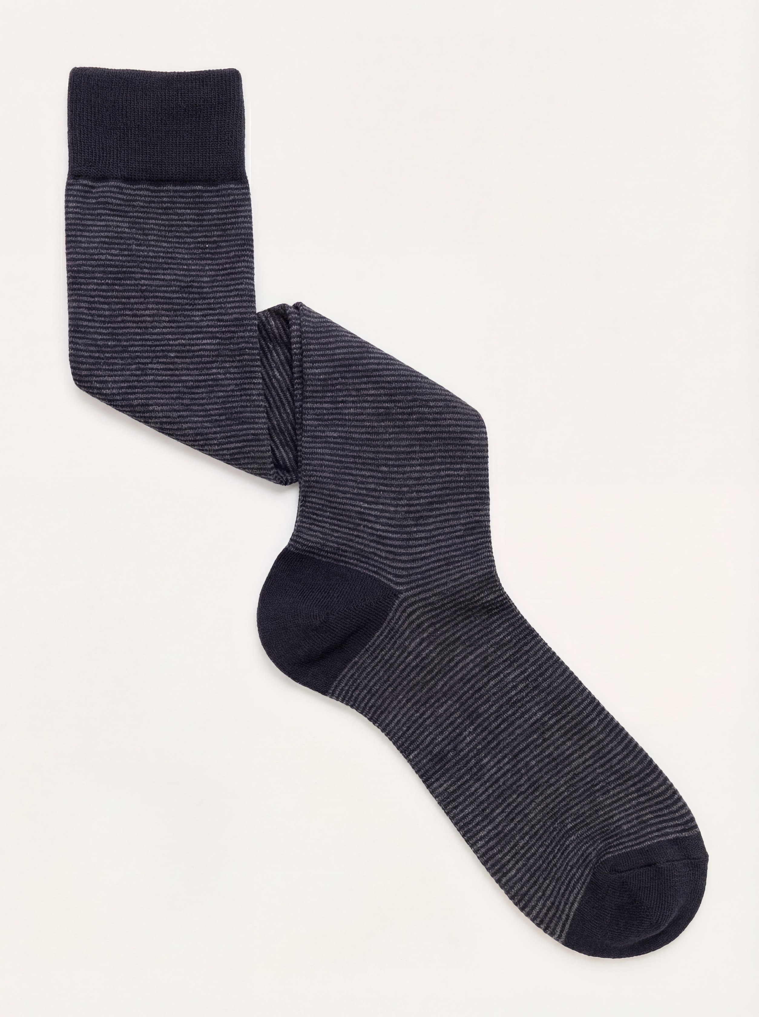 Men's Long Wool Socks with Elegant Striped Pattern - Image 1