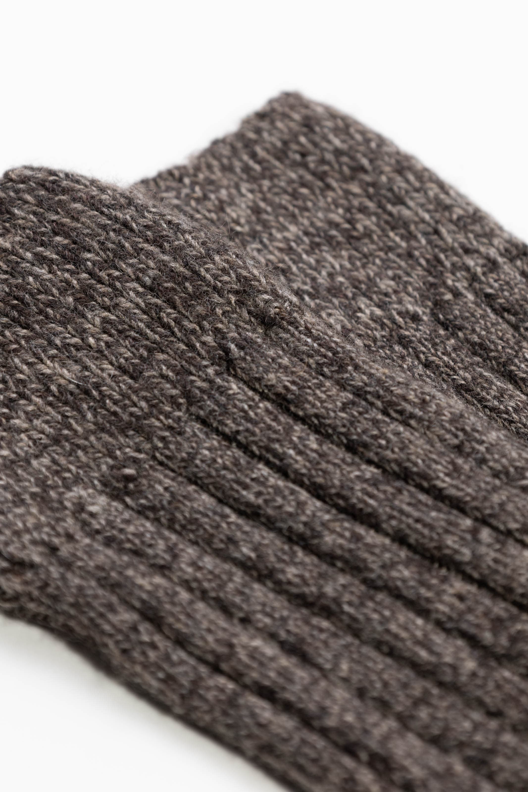 Calcetines largos acanalados con puntera y talón a contraste en mezcla de Cashmere - Image 2