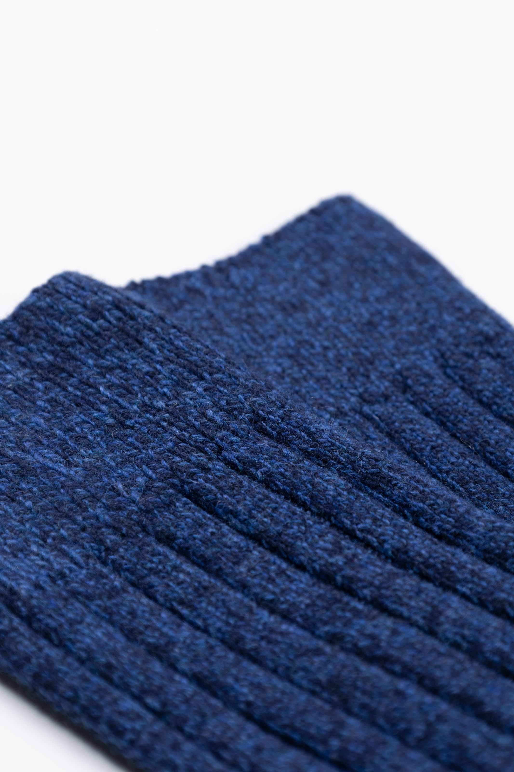 Calze lunghe a coste con punta e tallone a contrasto in misto Cashmere - Image 2