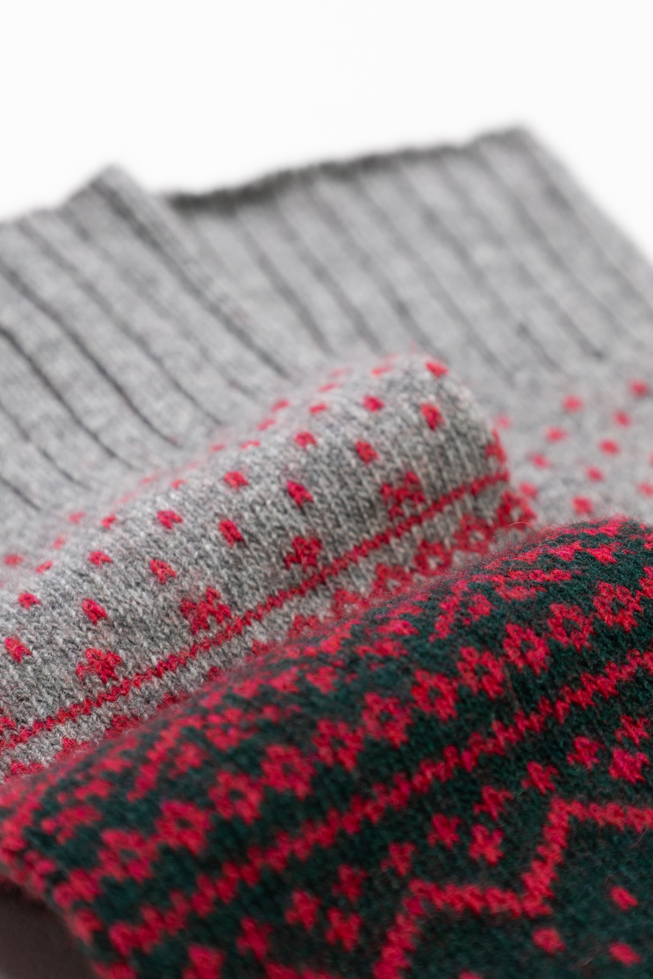 Long Norwegian Pattern Socks in Cashmere Blend - Image 2