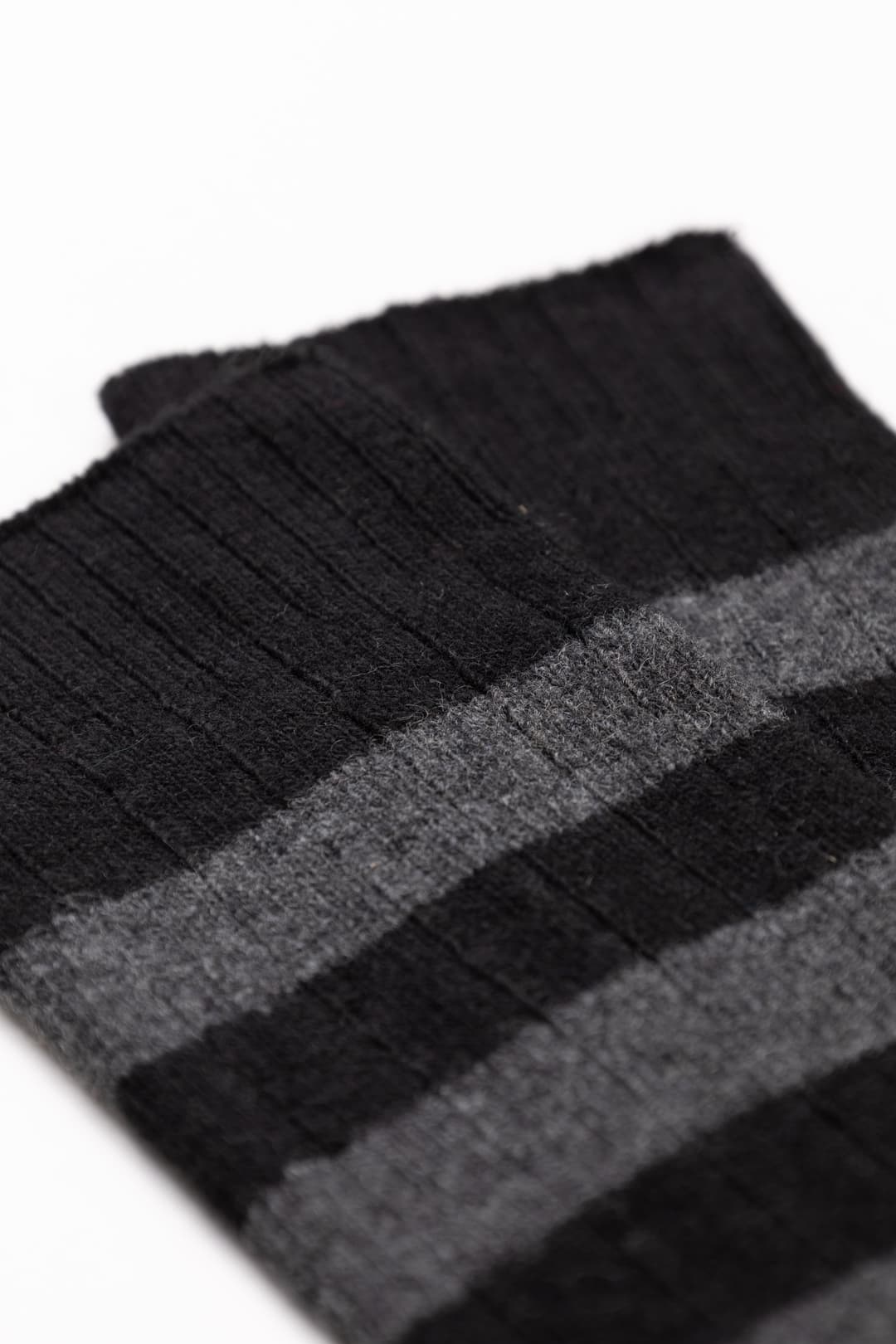 Short Striped Socks in Cashmere Blend